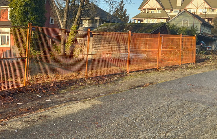 Residential Security Fence Rental